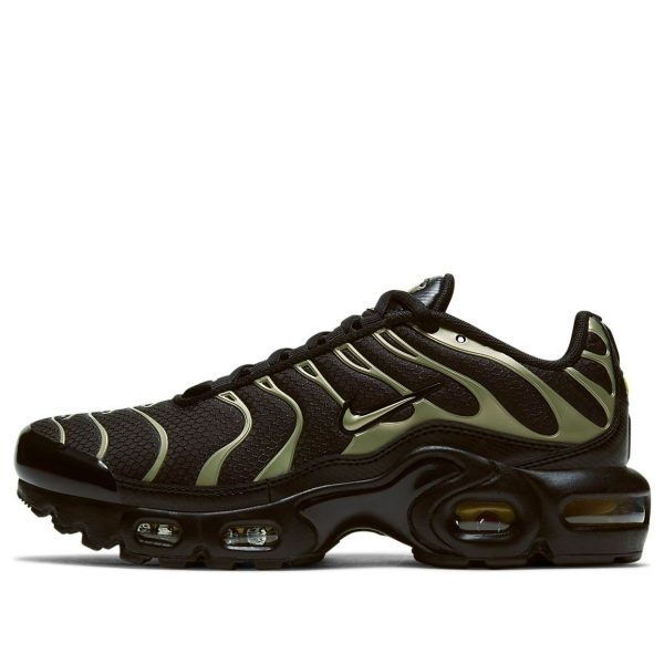 Nike Air Max Plus Black Metallic Gold