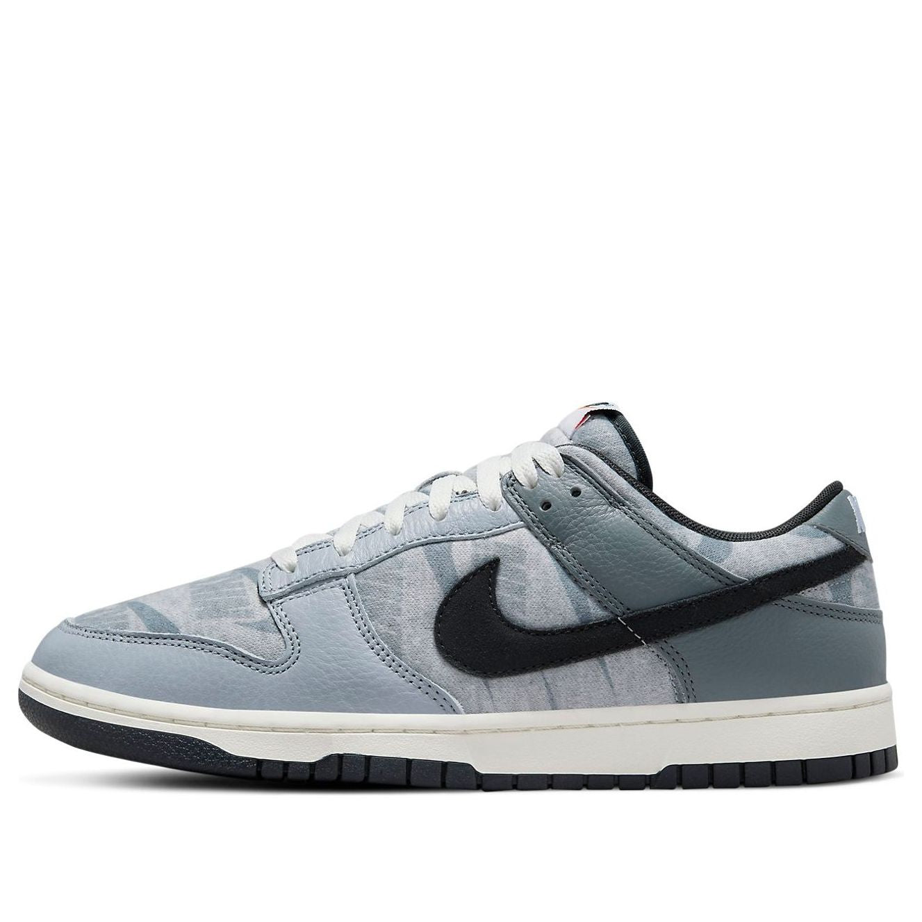 main-square_5446760f-b2e2-4055-87b9-ce4570b7d4a2.jpg Nike Dunk Low Copy Paste