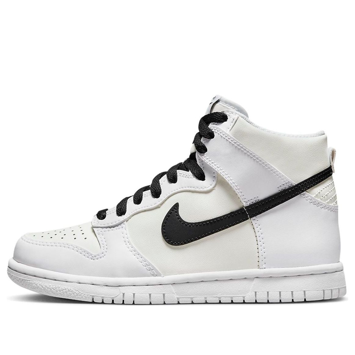 Nike Dunk High Reverse Panda
