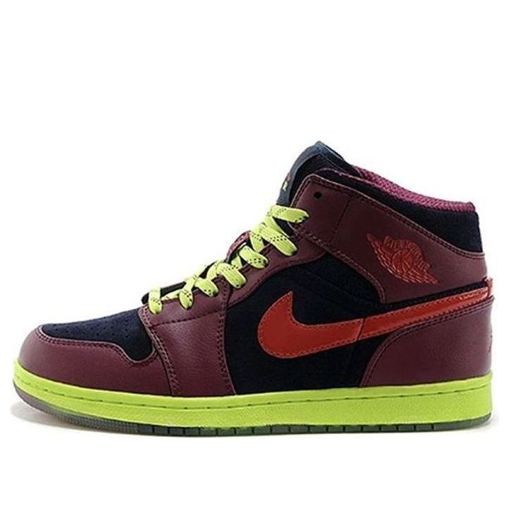 main-square_5602b13e-b68d-4316-a446-01df898186dc.jpg Air Jordan 1 Mid YOTS Year Of The Snake