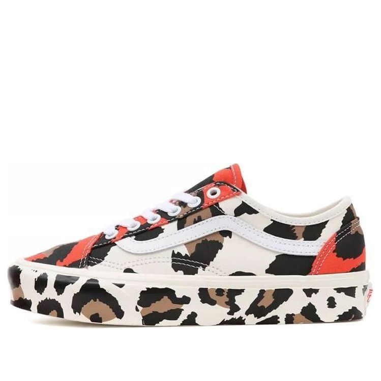 main-square_5c301375-b535-4cee-94c0-5075aa45d388.jpg Vans Animal Old Skool Black White Red Leopard