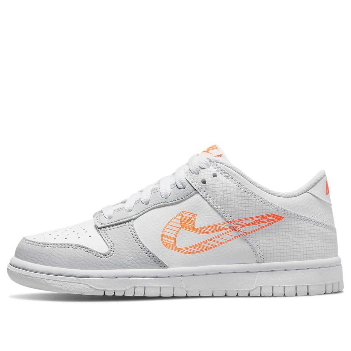 Nike Dunk Low SE 3D Swoosh
