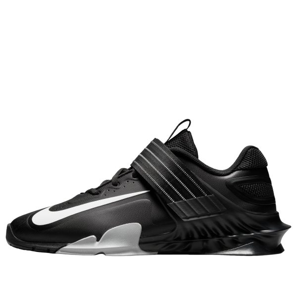 Nike Savaleos Black White