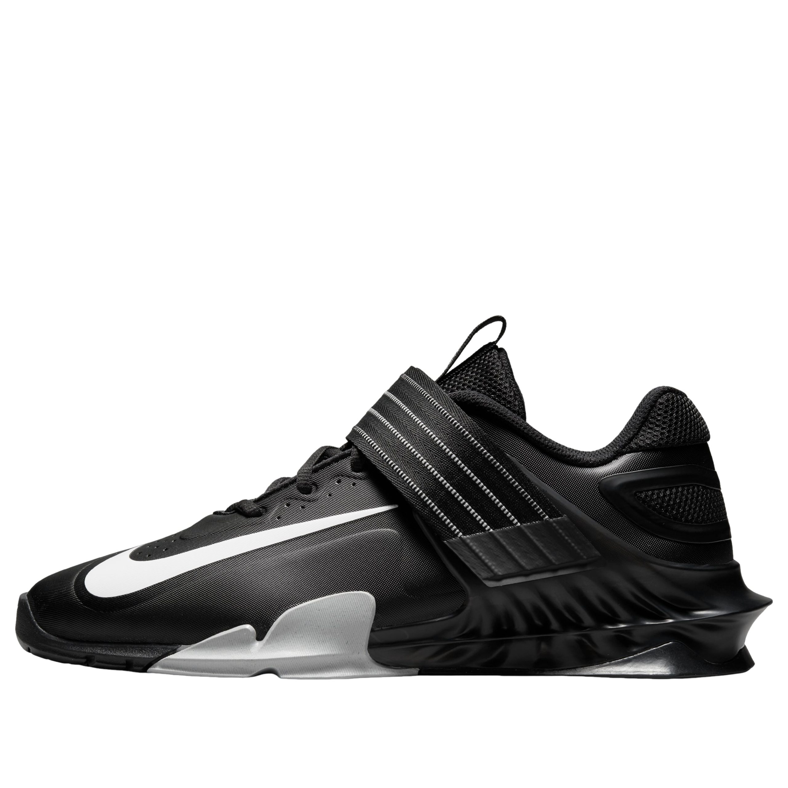 Nike Savaleos Black White