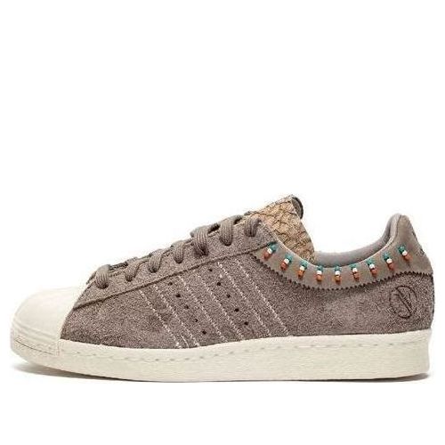 main-square_5feaf03c-d8c8-4abe-a9b9-22bc0c423d6a.jpg adidas Invincible x Superstar 90v