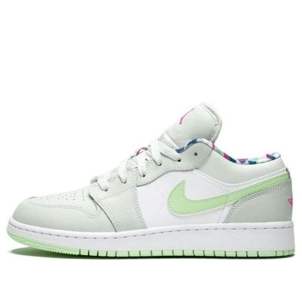 Air Jordan 1 Low Barely Grey Spruce