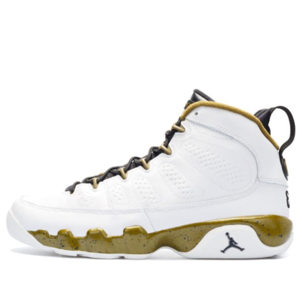 Air Jordan 9 Retro Statue