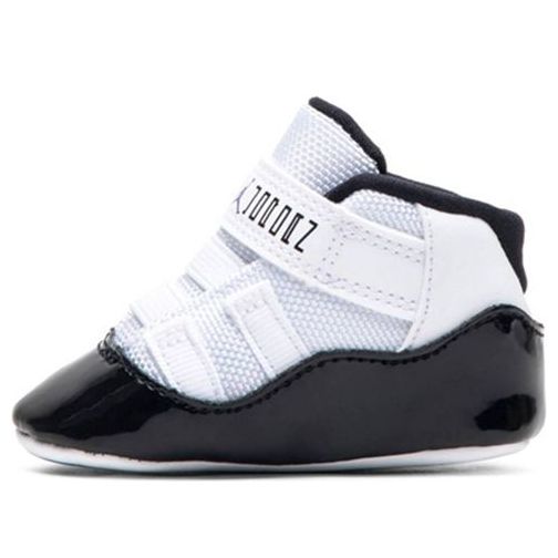 Air Jordan 11 Retro CB Concord 2018