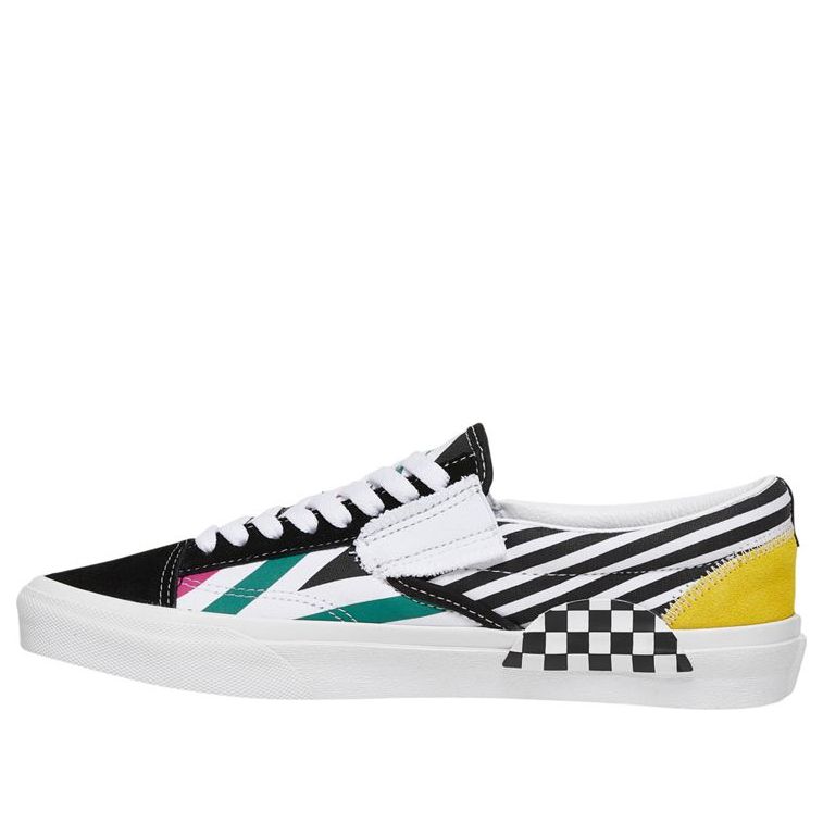 main-square_8554e9d6-761f-4875-9186-f88dd15d37cb.jpg Vans Slip-On Cap Juxtapoze Pack