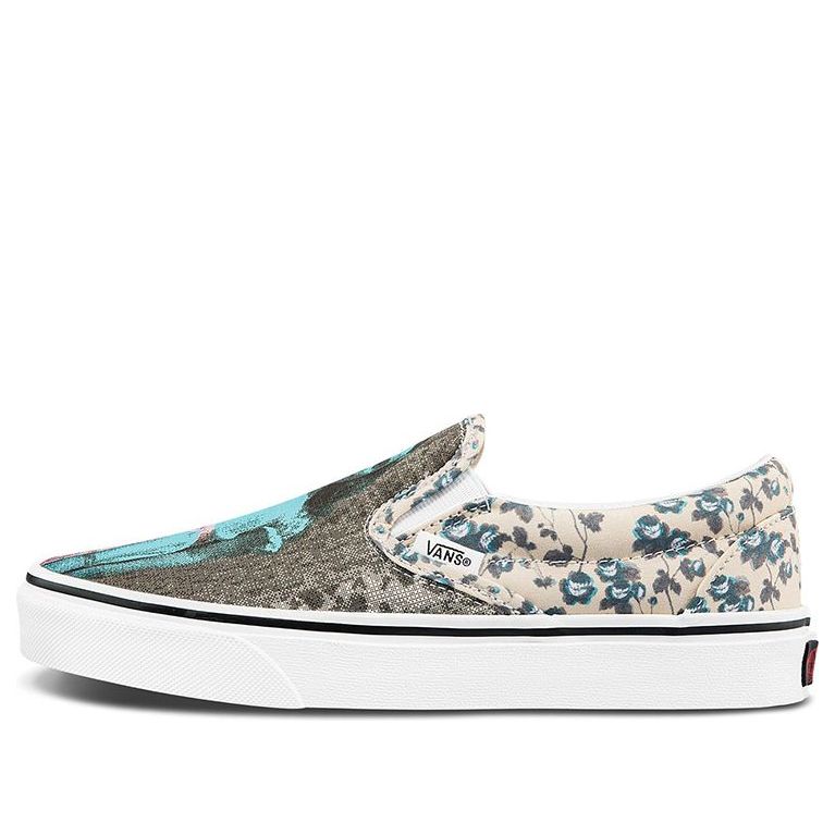 main-square_859b9d56-dce2-4c0d-9d37-c11e901cd30d.jpg Vans House of Terror x Classic Slip-On The Shining