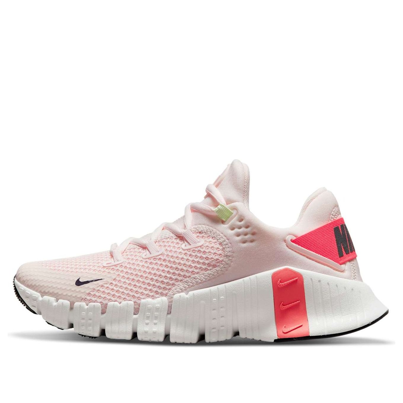 Nike Free Metcon 4 Light Soft Pink Magic Ember