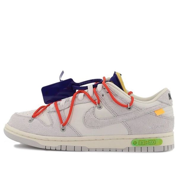 Nike x Off-White Dunk Low Lot 13 of 50