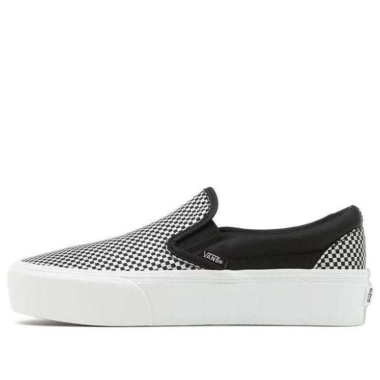 main-square_9b4b9b2a-55ef-406a-bdad-a09879534837.jpg Vans Classic Slip-On Sparkle Check
