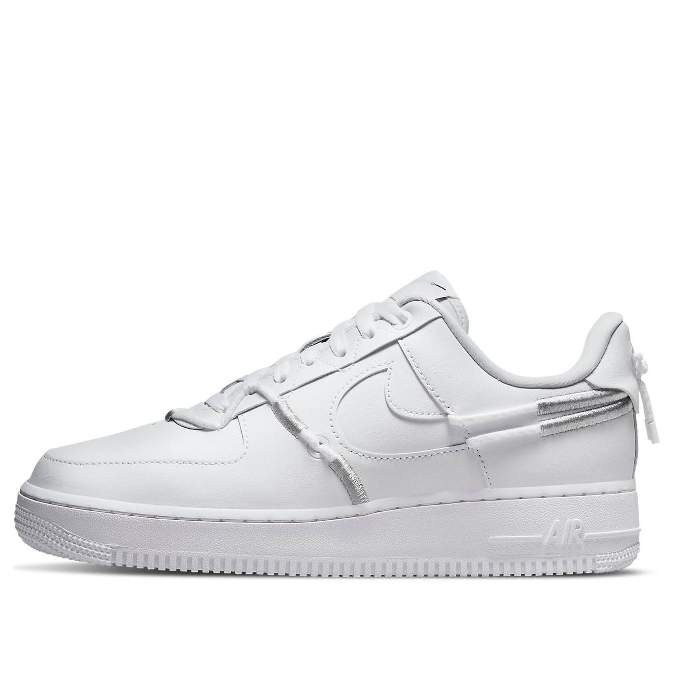 Nike Air Force 1 07 LX Triple White