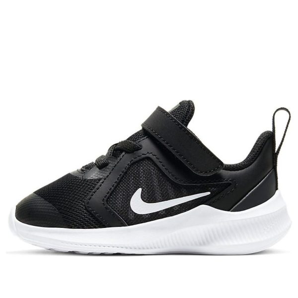 Nike Downshifter 10