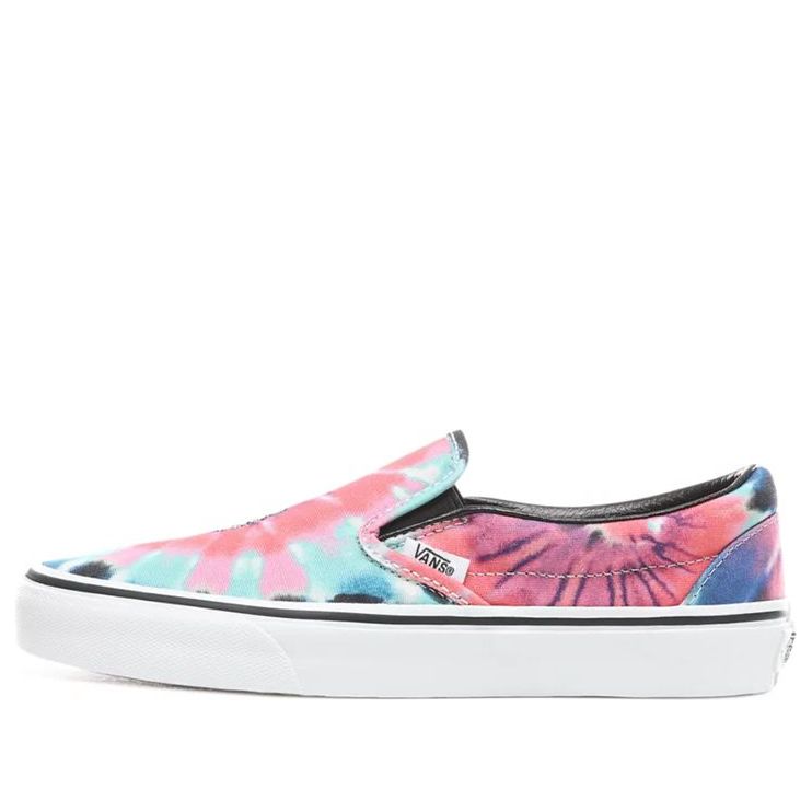 main-square_ab7446f2-4b36-4019-bb4b-e996d1f095c3.jpg Vans Classic Slip-On Tie Dye