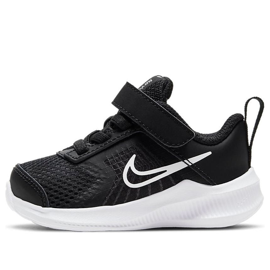 Nike Downshifter 11 Black White