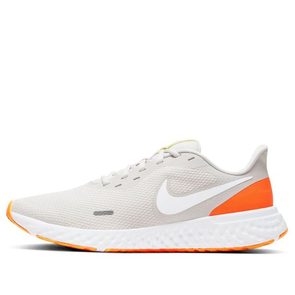 Nike Revolution 5 Pink Blast
