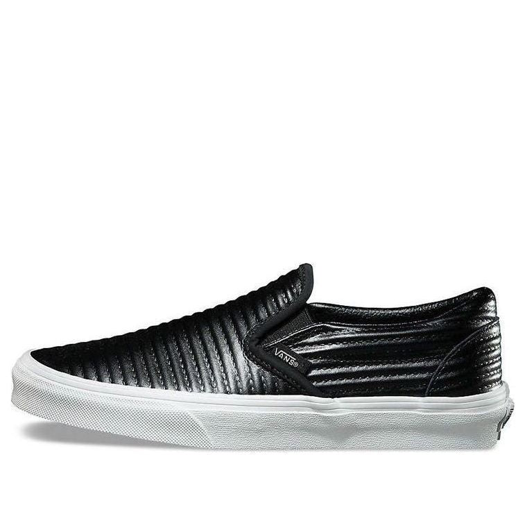 main-square_b5982ecd-fce4-4f0e-b6ca-4e74daddf0d6.jpg Vans Classic Slip-On Moto Leather