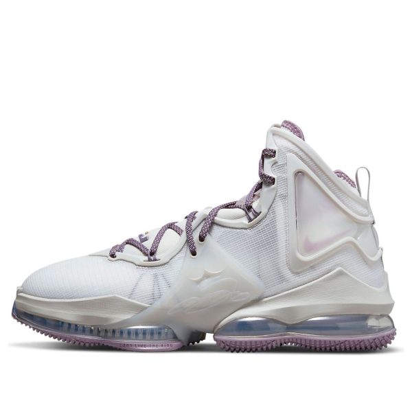 Nike LeBron 19 EP Strive For Greatness