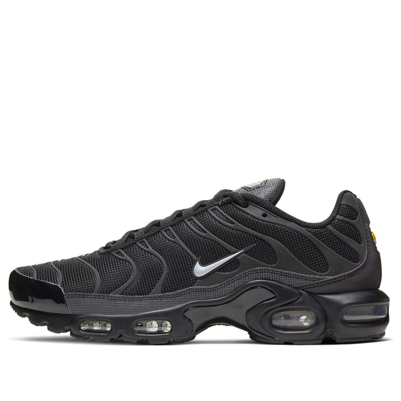 main-square_b8ef5ebe-7f50-4e7f-913d-86a7a2548a70.jpg Nike Air Max Plus Black
