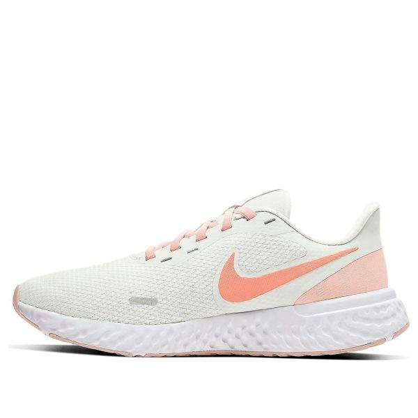 Nike Revolution 5 White Orange Pearl