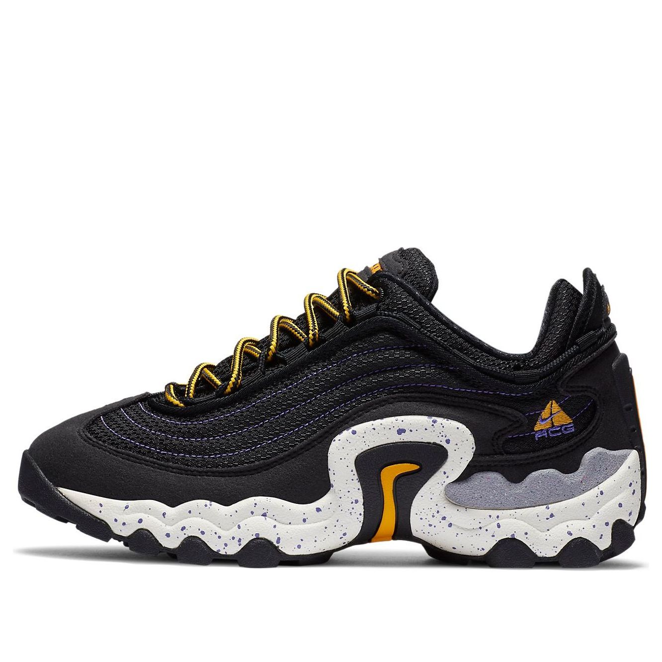 Nike ACG Air Skarn University Gold