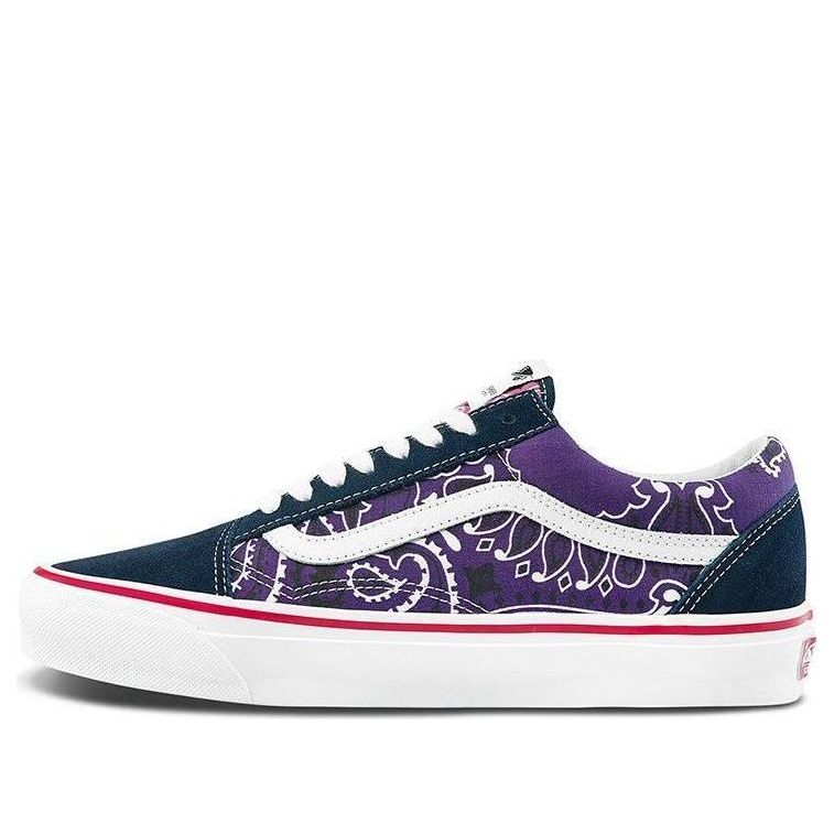 main-square_bc704693-b859-42da-a61d-f1708015ca28.jpg Vans Bedwin & The Heartbreakers x Old Skool Bandana Pack