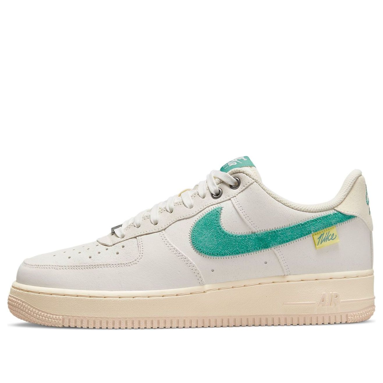 Nike Air Force 1 07 LV8 Test of Time