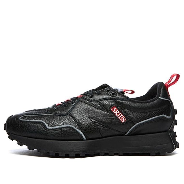 New Balance Aries x 327 INVINCIBLE II - Black