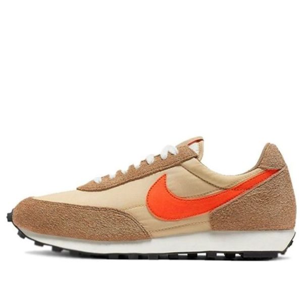 Nike Daybreak SP Vegas Gold