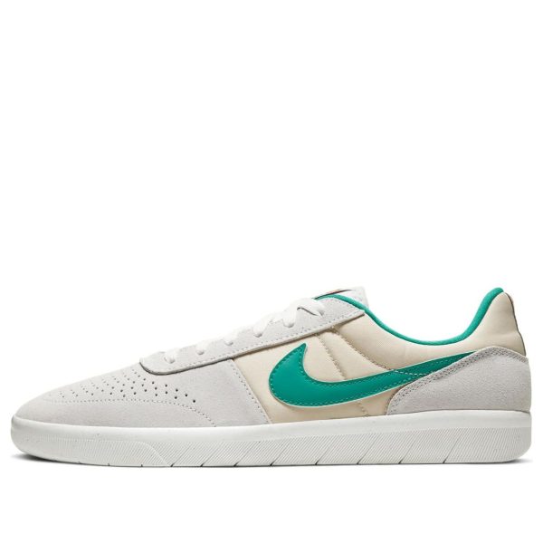 Nike Team Classic SB Photon Dust Green
