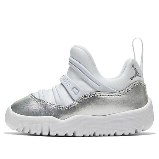 Air Jordan 11 Flex Vast Grey