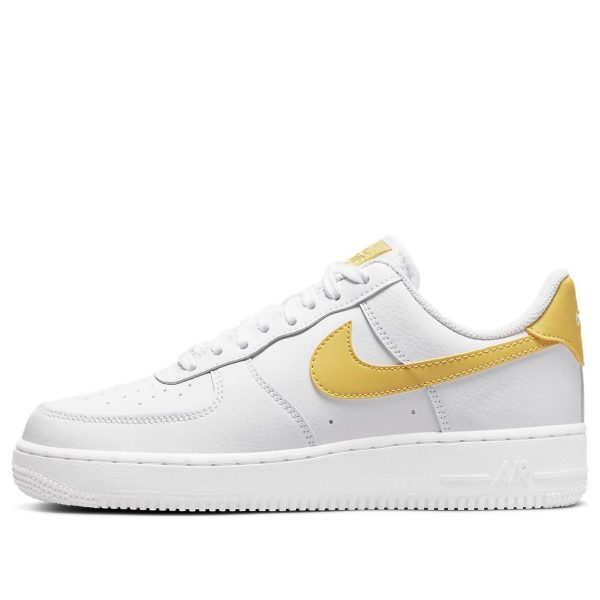 Nike Air Force 1 07 Saturn Gold