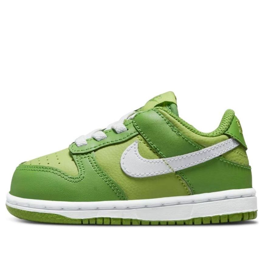 main-square_ed09589a-199a-4437-a8fc-87f2db3531cb.jpg Nike Dunk Low Chlorophyll