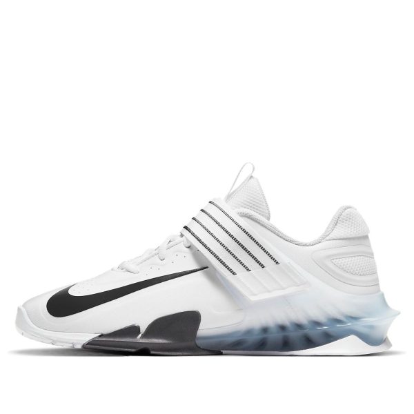 Nike Savaleos White Black