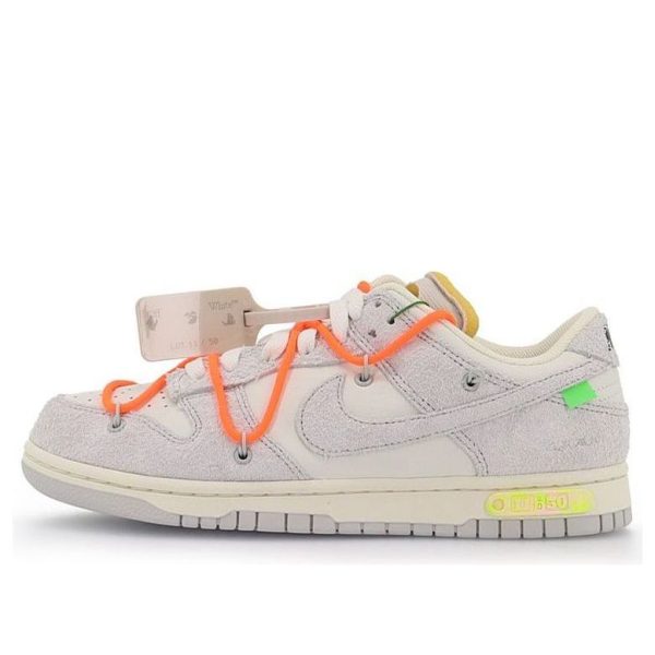 Nike x Off-White Dunk Low Lot 11 of 50